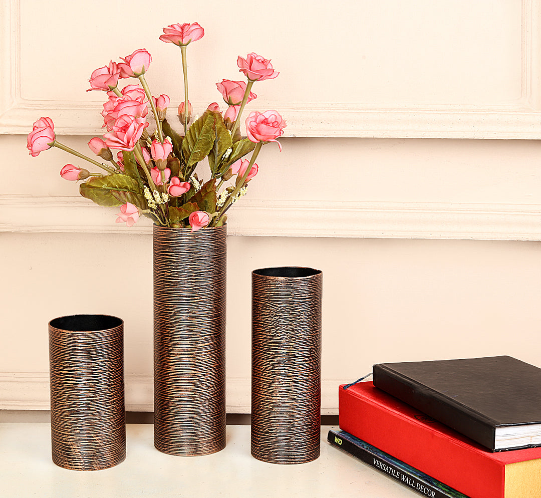 Fluted Unique Finish Vase collection Set of 3