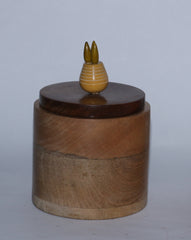 Storage Jars – small with Pineapple figurine 10 x 10 x 10 cm