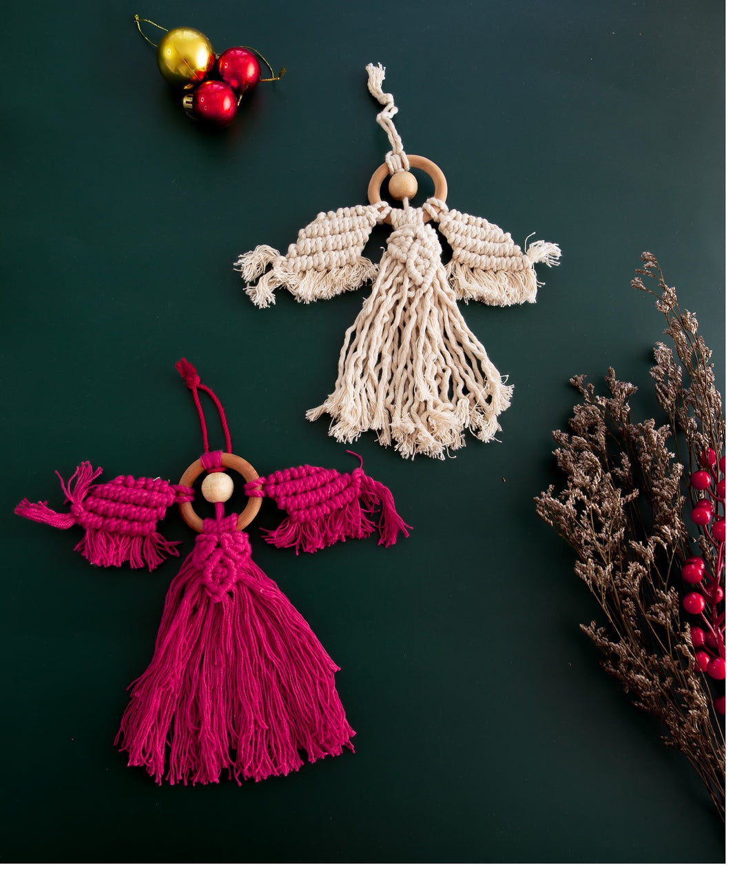DecoTalk Macrame Guardian Angel- Red