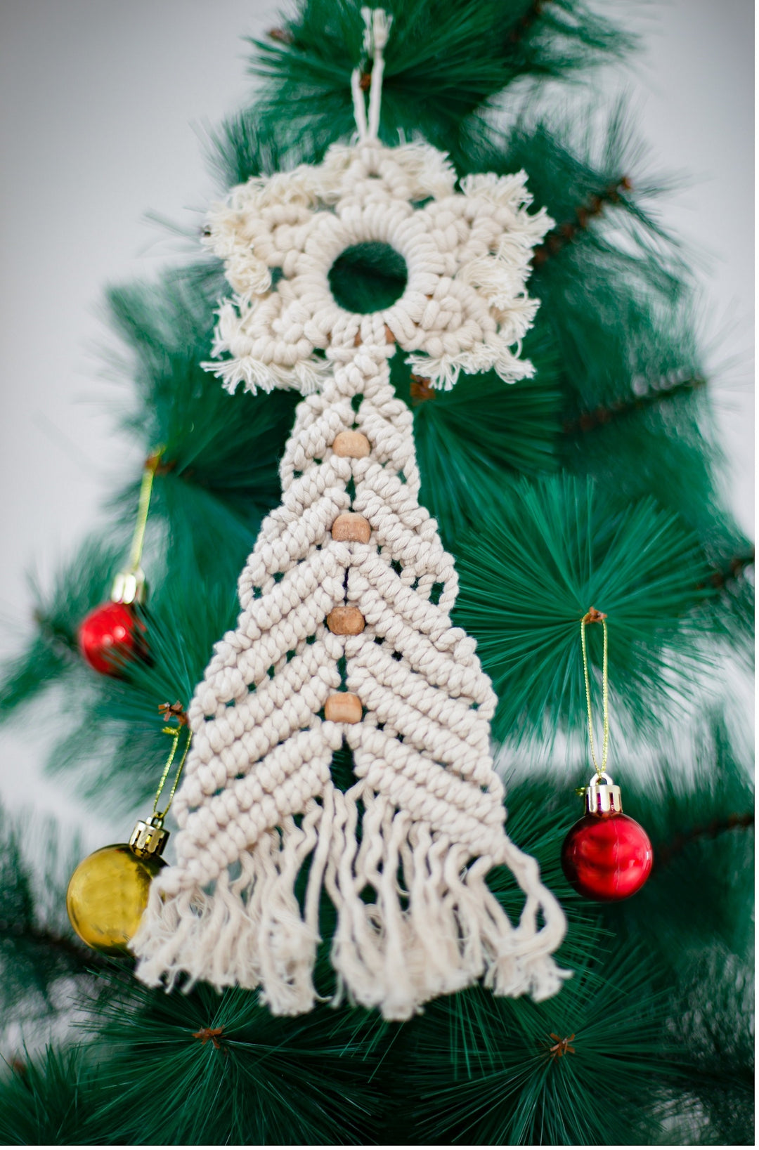 DecoTalk Macrame Christmas Tree Topper Star White