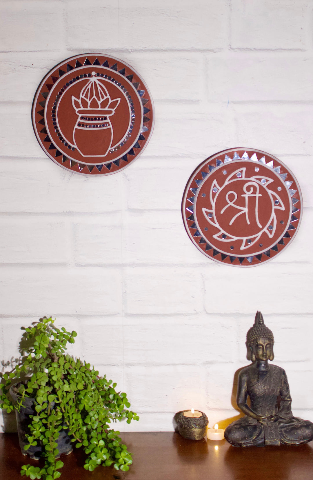 Kutch Lippan Mud Work Kalash 25.4 cm Round Wall Plate - Terracotta