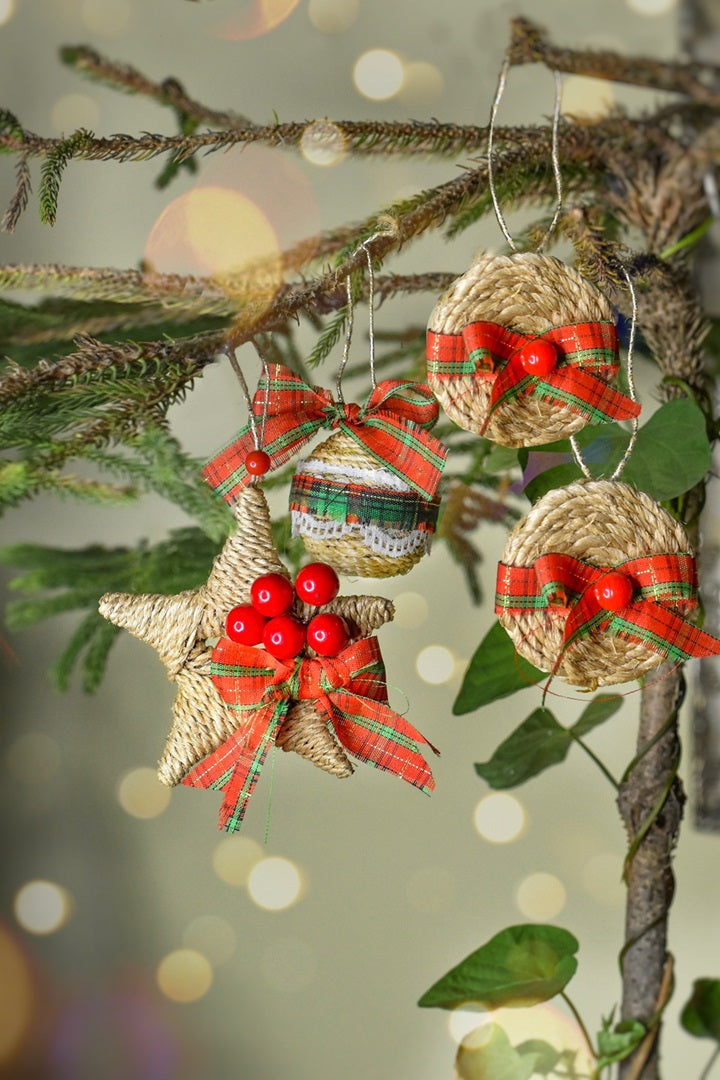 Banana Fibre Christmas Ornaments Assorted Gift Pack Set of  4 (Star+Bauble+ Round Hangings*2) with FREE  Bag