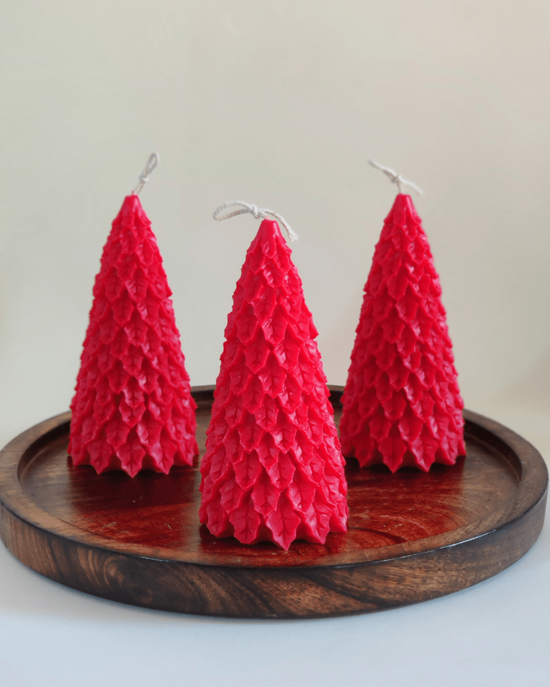 Unscented Soy Wax Christmas Tree Candle – Eco - Friendly Holiday Decor (3 Colours) - Suspire