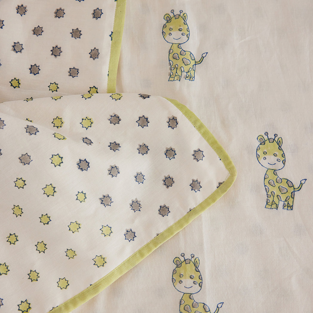 ADYA World of Giraffe Baby Dohar