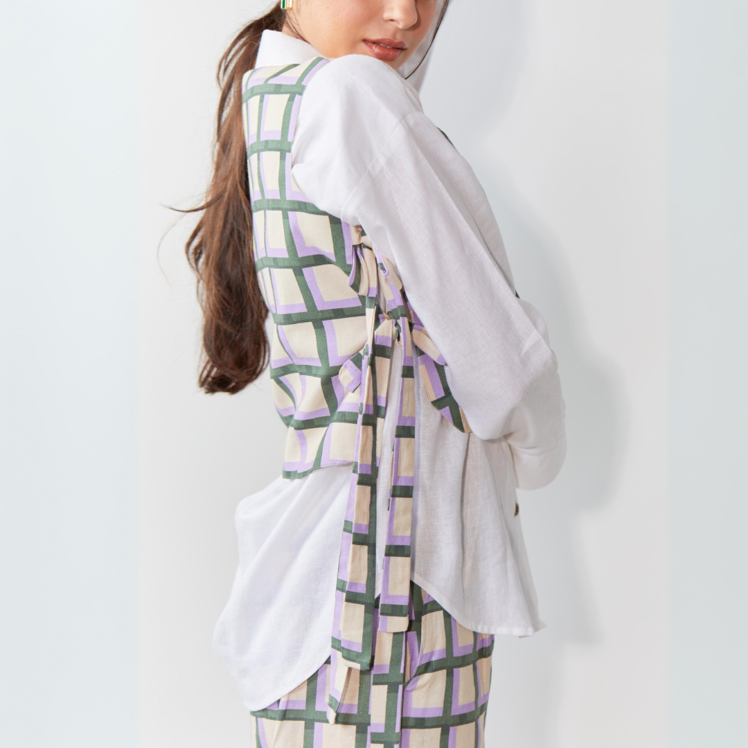 HempZero Linear Escape Bib