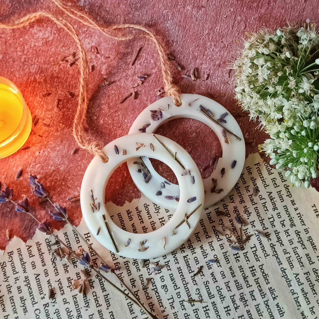 Scented Wax Sachet - Hollow Circle