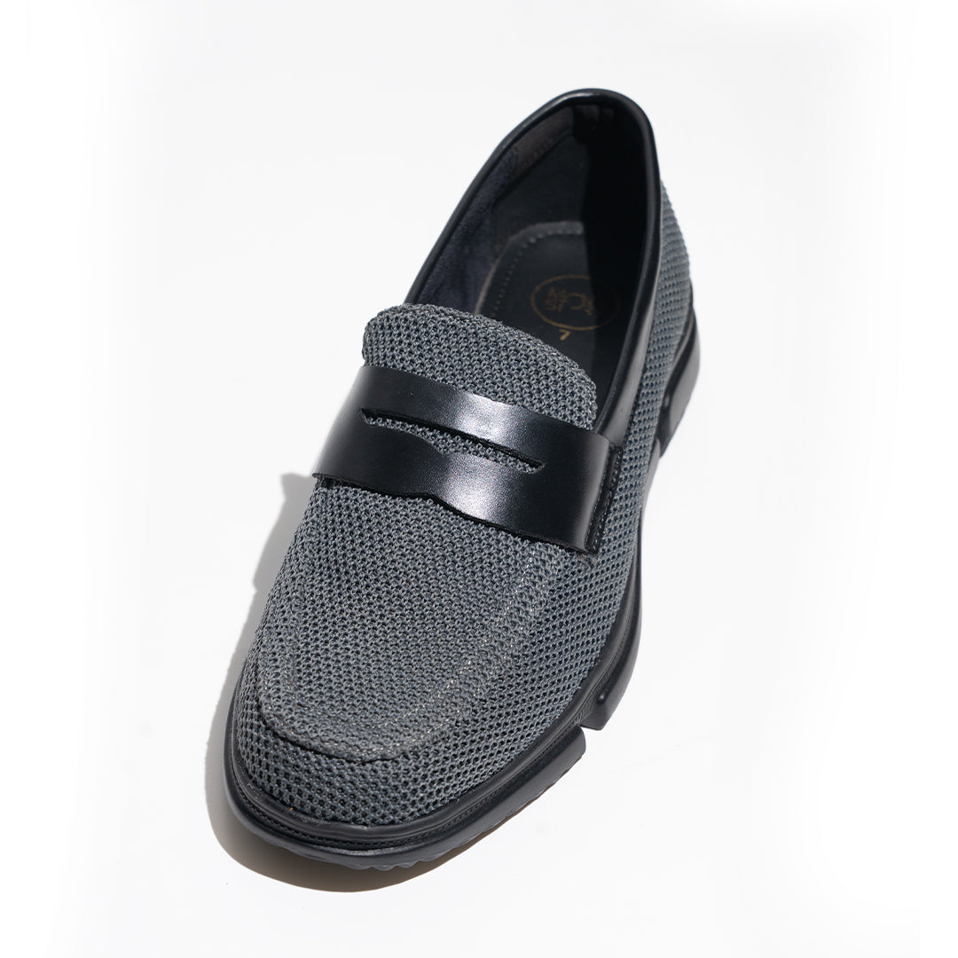 Monkstory Gravity Lift Supreme Comfort Mesh Slip-On Sneakers - Charcoal Grey & Black