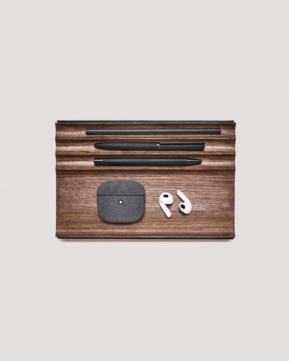 EXHIBIT DESK ORGANIZER