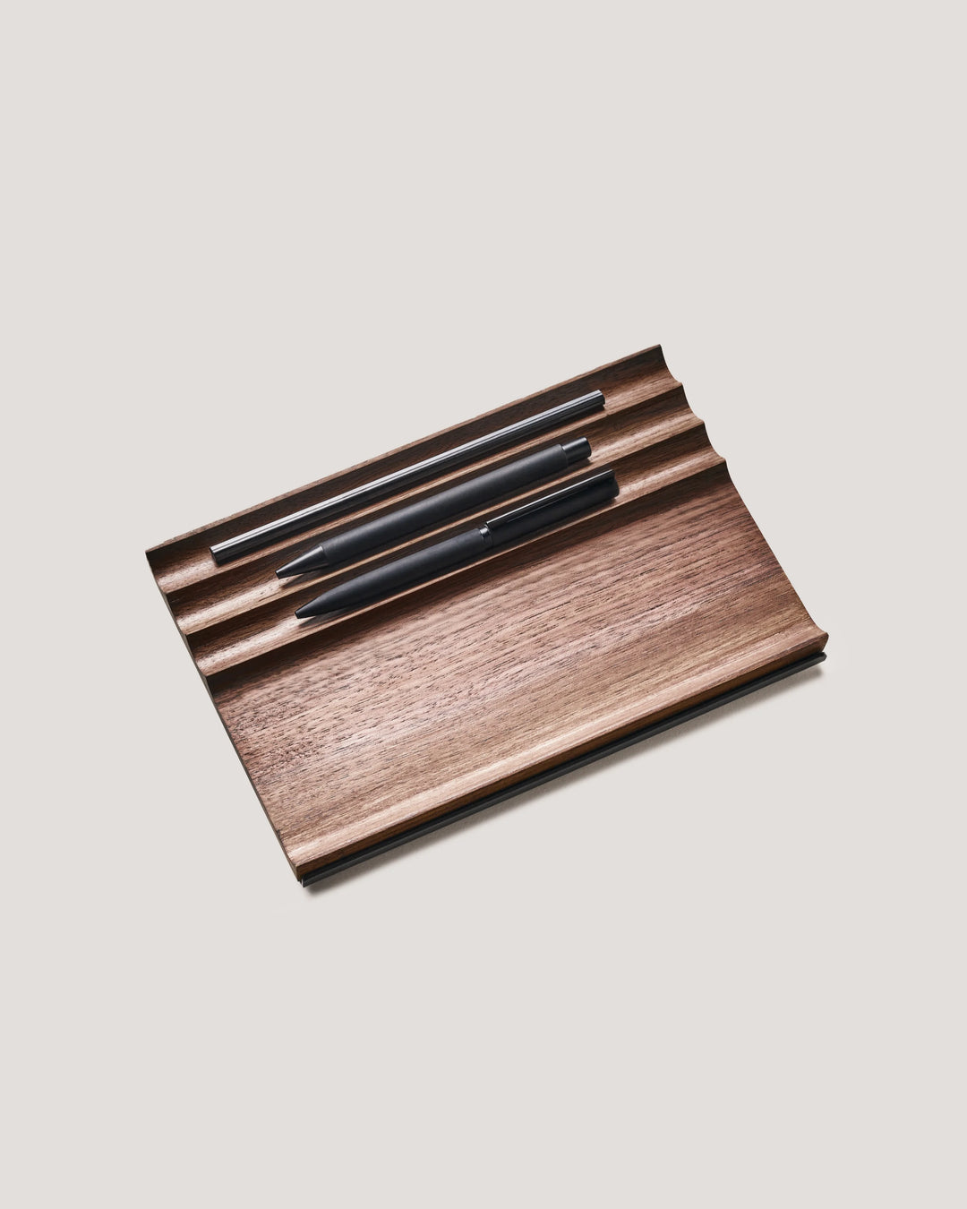 EXHIBIT DESK ORGANIZER