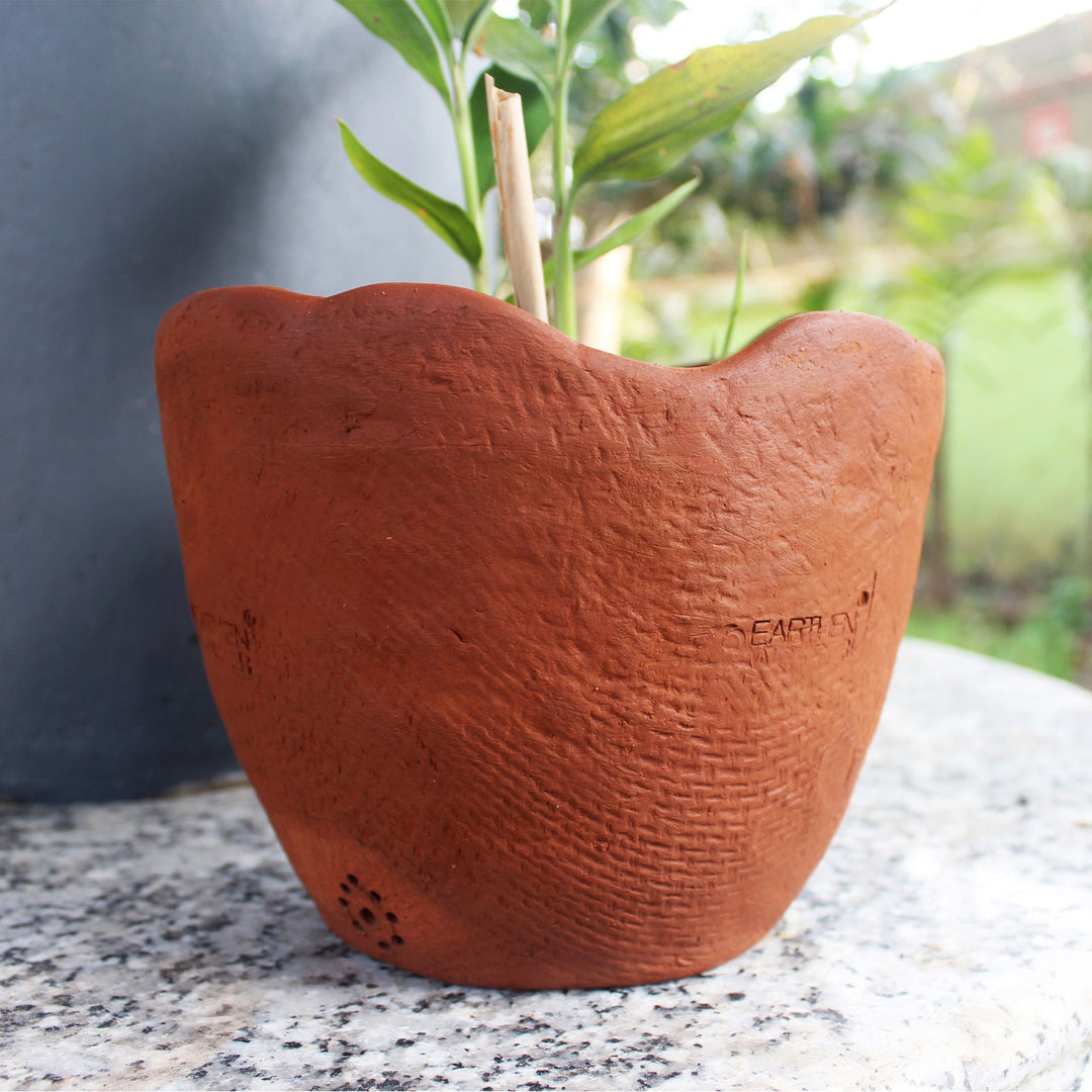 WAVY : Jute Textured Terracotta Planter - Suspire