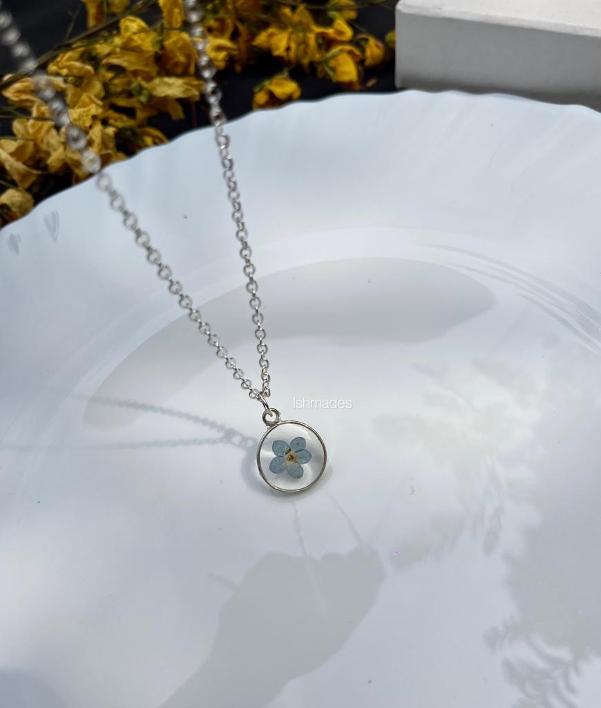 Ishmades Forget Me Not Ring