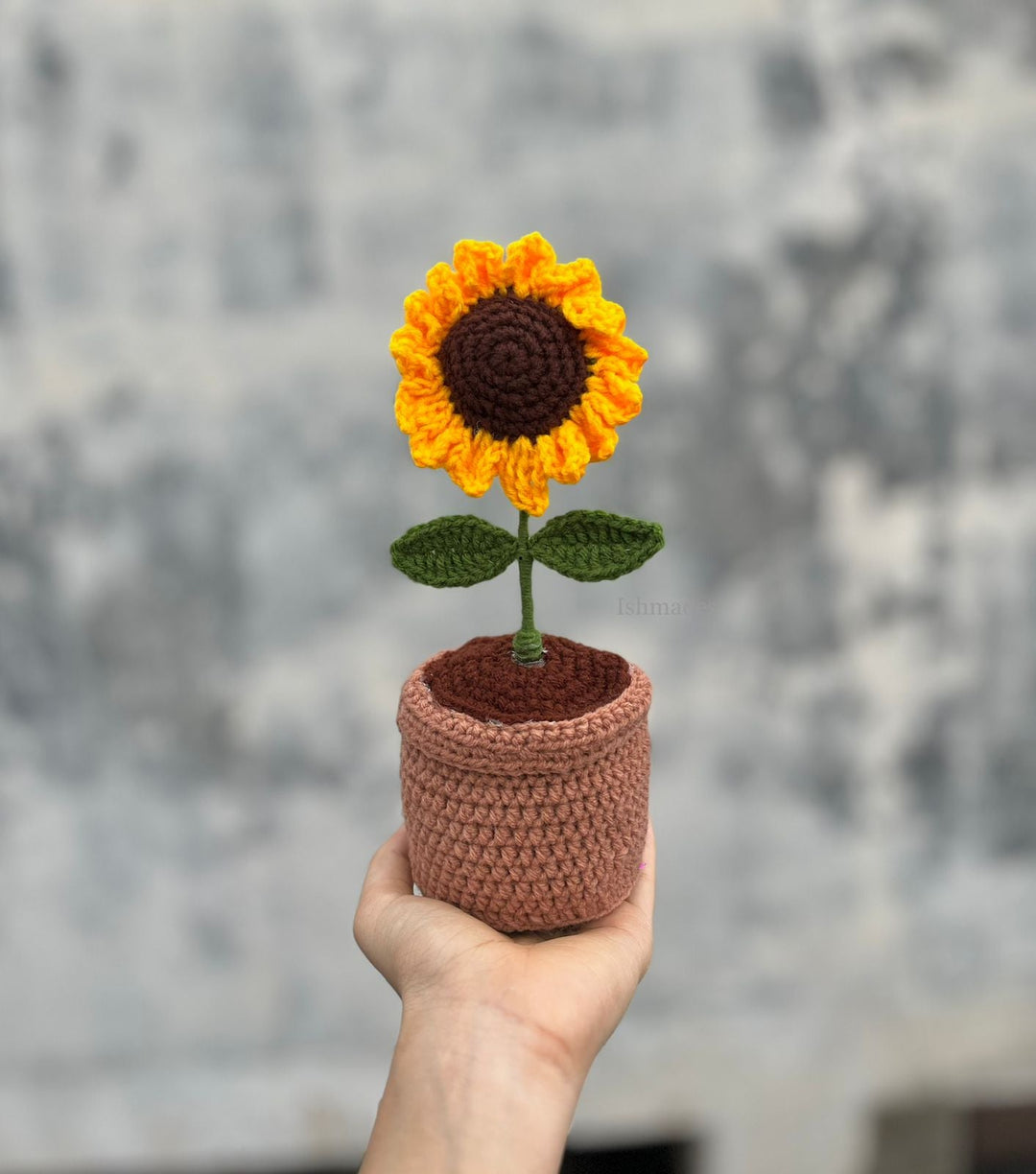 Ishmades Crochet Sunflower Pot