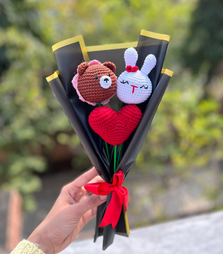 Ishmades Snuggle & Love Bouquet