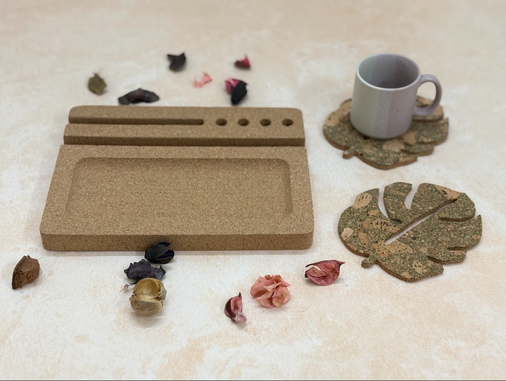 MiRa Gifting Solutions Cork Ipad Desk Organizer with Leaf Coasters (Set of 4)