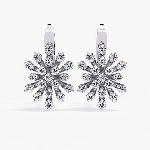 Diamond By Tilesh Snowflake-Inspired Diamond Earrings – Round Brilliant Cut