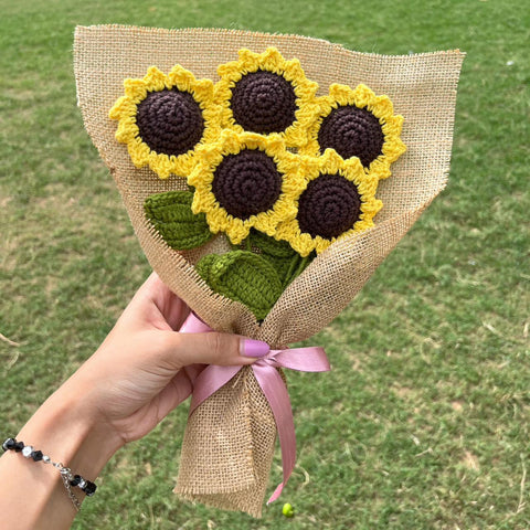 P Palettes Sunflower Bouquet, table decor and gifting