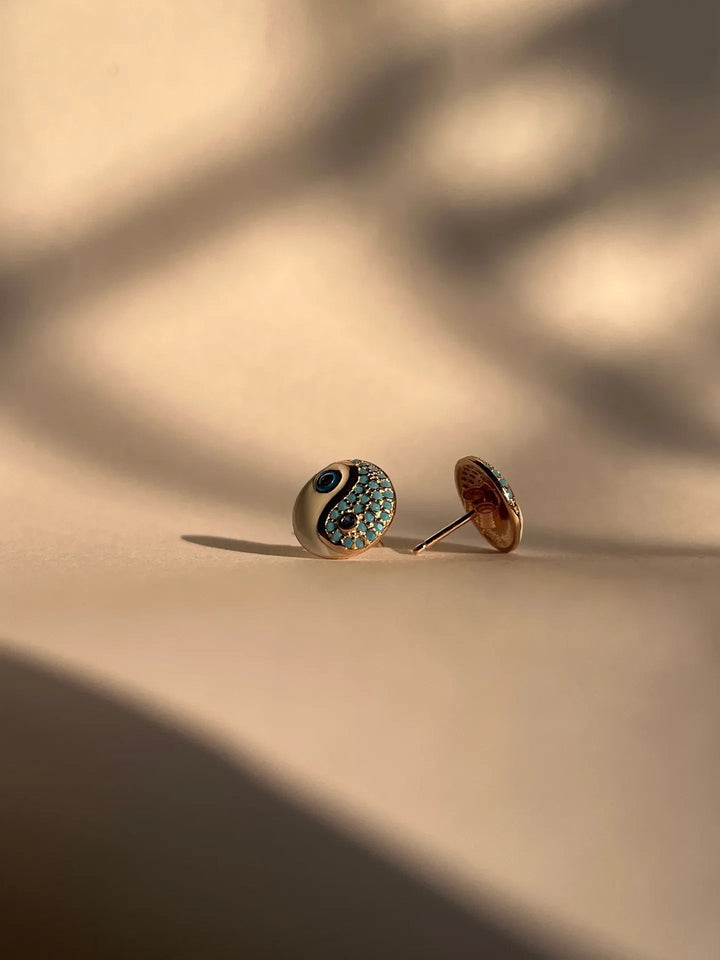 Yi Yang Rose Gold Earrings for Her - Suspire