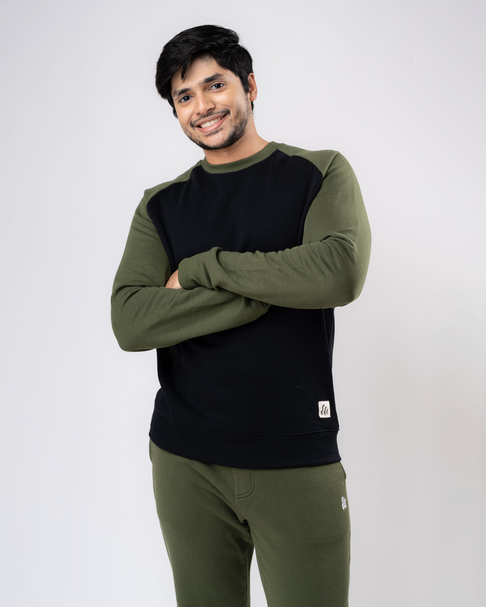The Organic Cotton Winter Raglan Sweatshirt