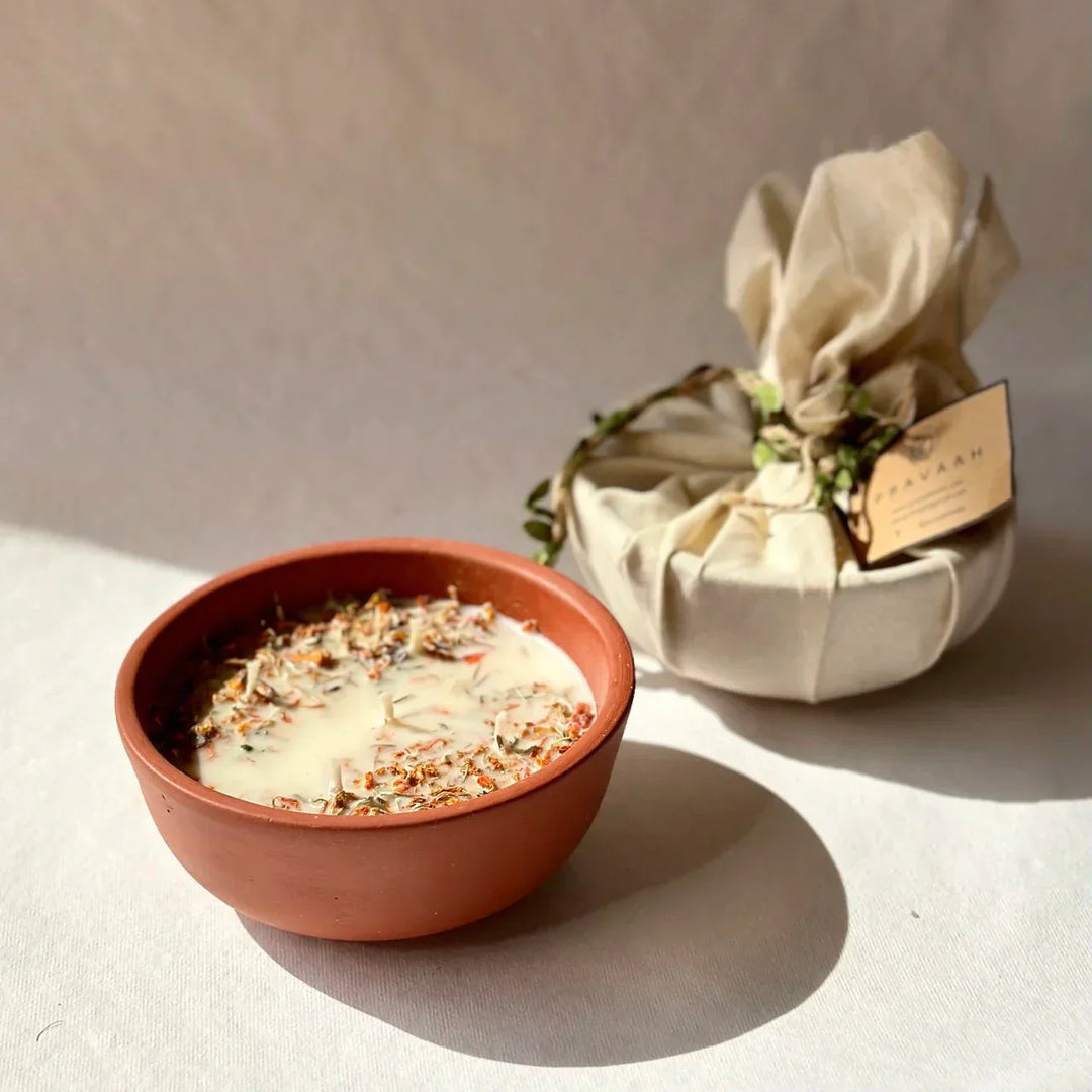 Pravaah Pachva XL | 100% soy wax candle | 5 and 7 wick  | Oud and Amber