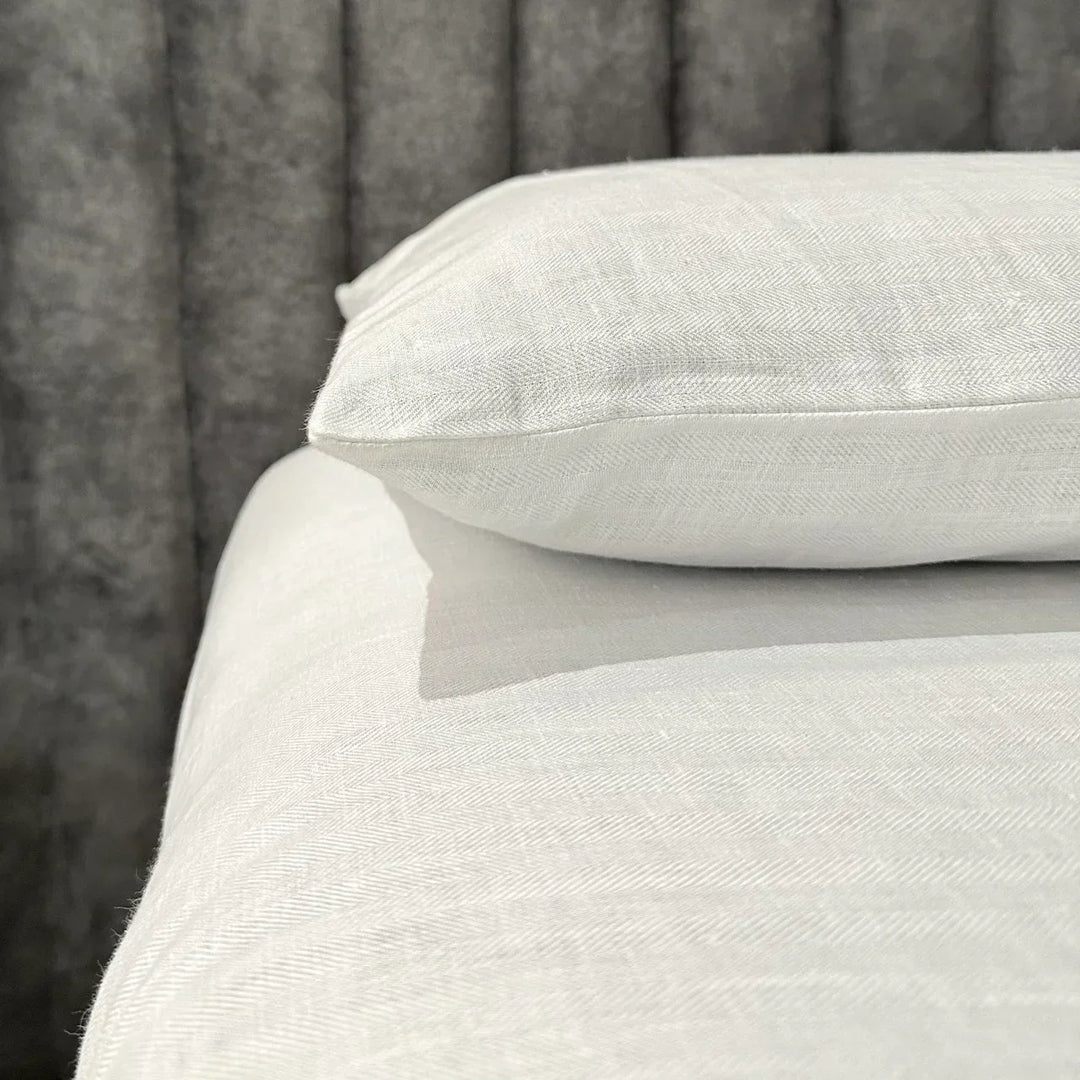 Pravaah Shwet - pure white hemp bedsheet set