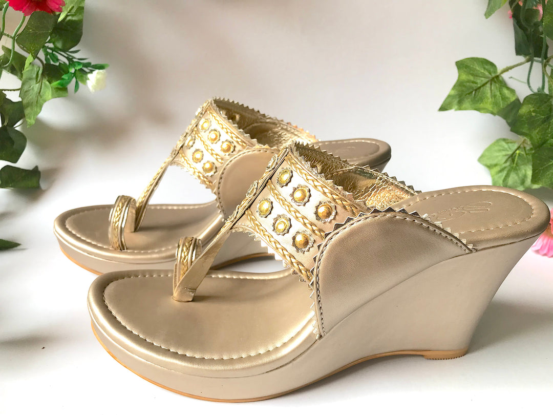 Dusty Gold, Gold Filigree Kolapuri Wedges