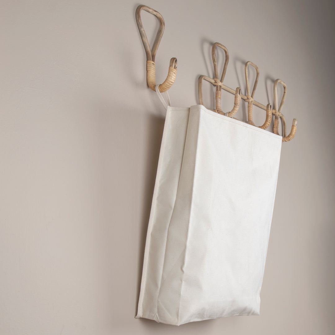 Akiiko Laundry Hang Bag | Cotton Canvas, Laminated Inside