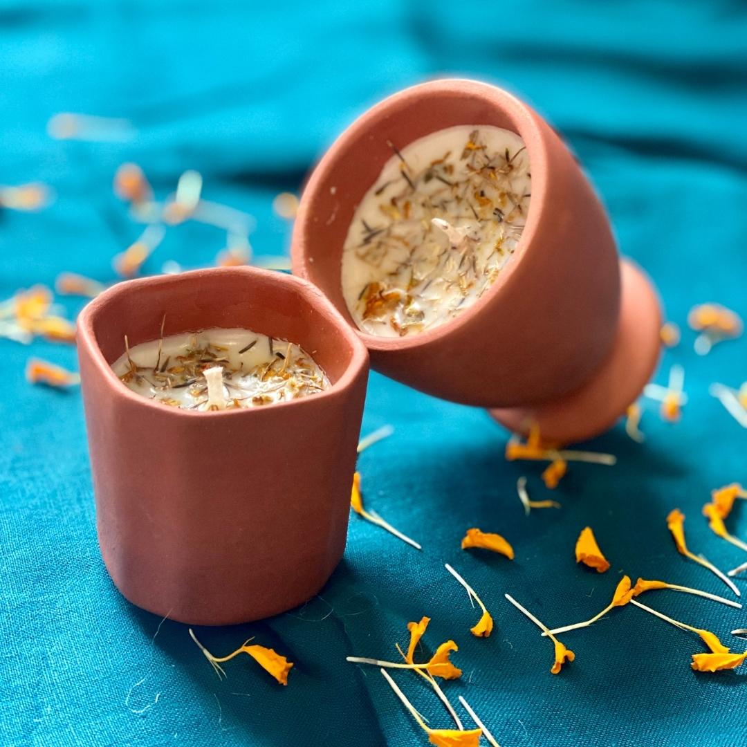 Pravaah Pachva (पछवा) | 100% soy wax candle | hand poured | Oud and Amber