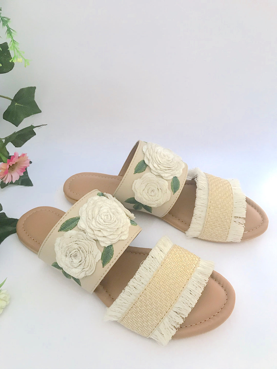 Jute Rose Sliders