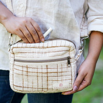 Pai handbag with 2 zips | detachable strap | vegan bag