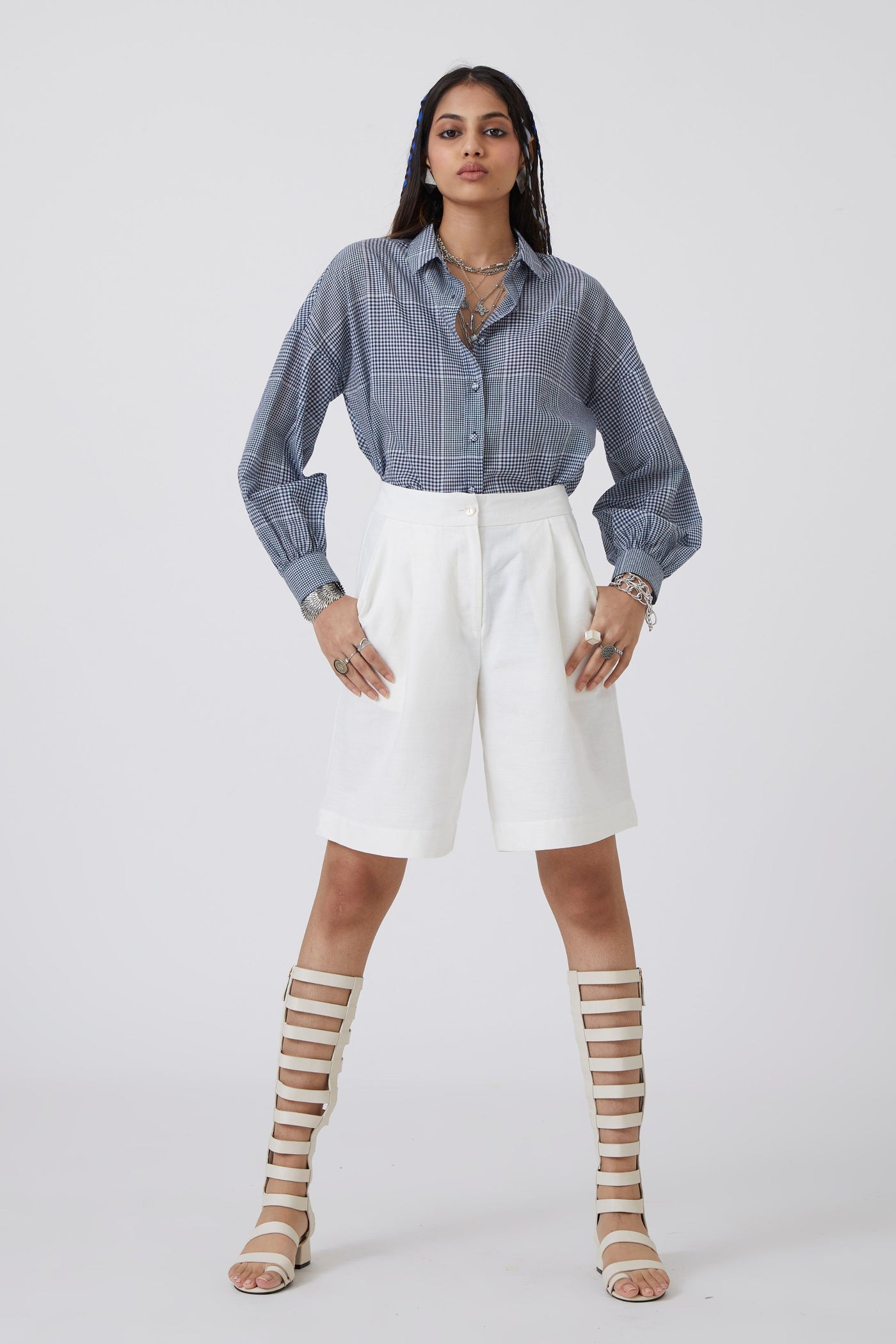 Tswalu Milk Shorts | Regular High-Waisted White Bermuda Shorts | Certified Organic Cotton Twill