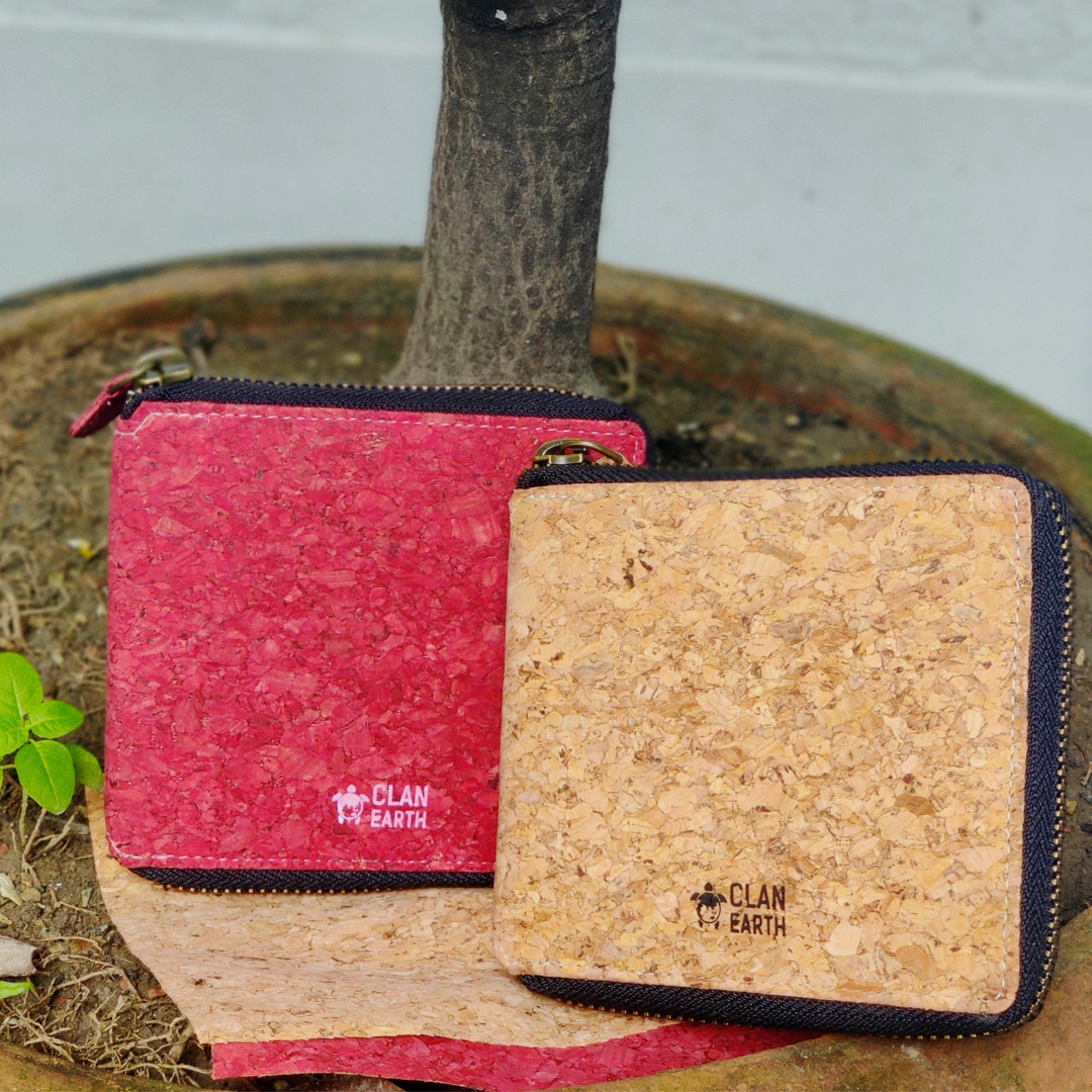 Clan Earth Kiwi Zip Cork Wallet