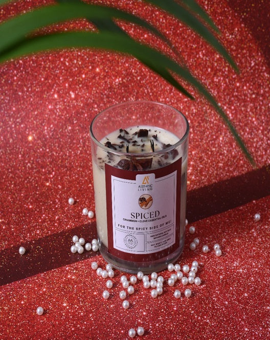 Aesthetic Living Spiced - Cinnamon & Clove Essential Oil Botanic Candle with WoodenWick I 70 hr burn