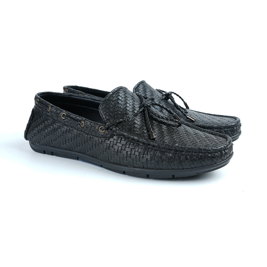 Monkstory Patterned Square Driving Shoes is a black loafer for men with a woven pattern, combining fashion and comfort.
