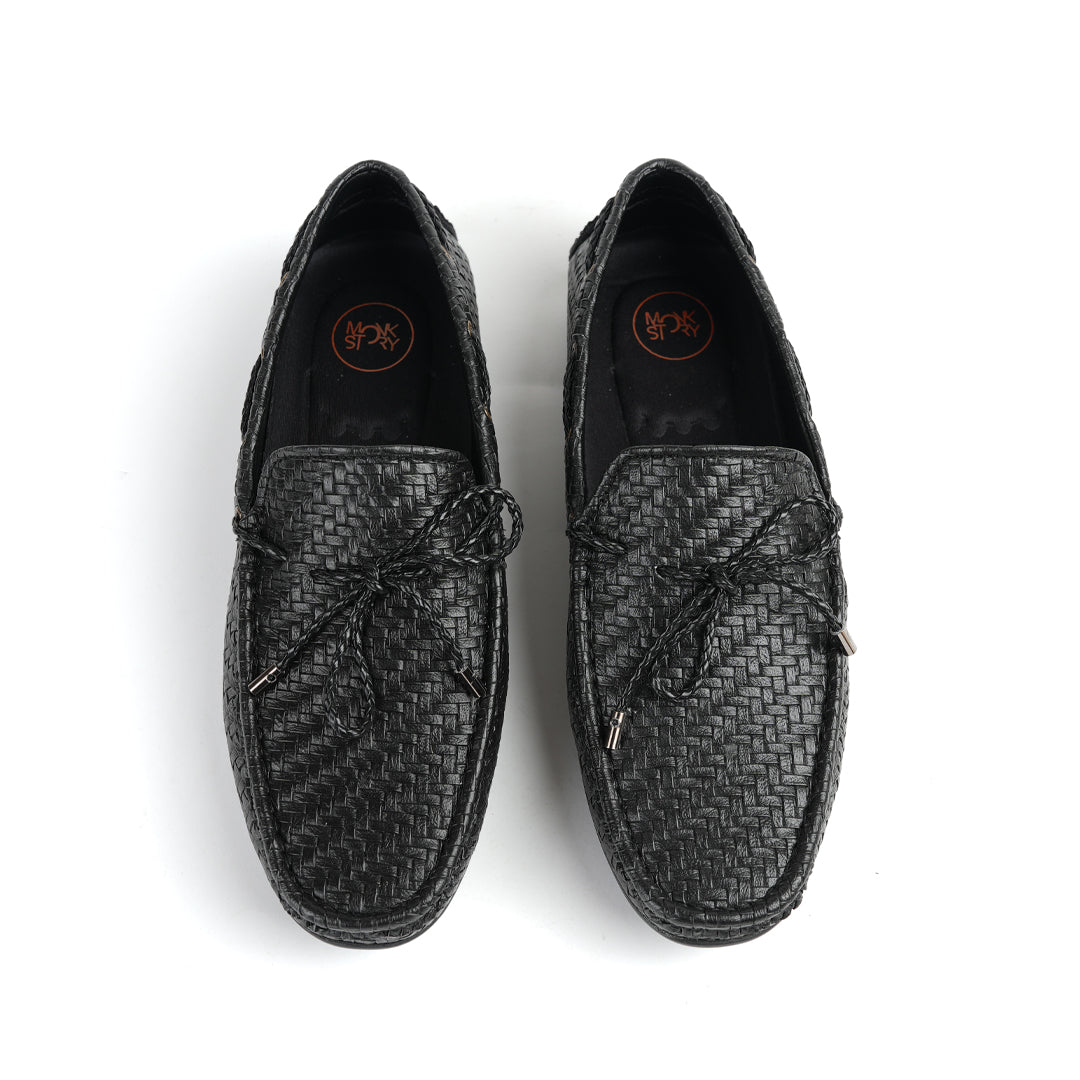 Monkstory Patterned Square Driving Shoes is a black loafer for men with a woven pattern, combining fashion and comfort.