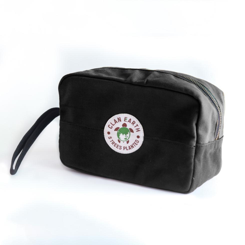 Clan Earth Oryx Dopp Kit