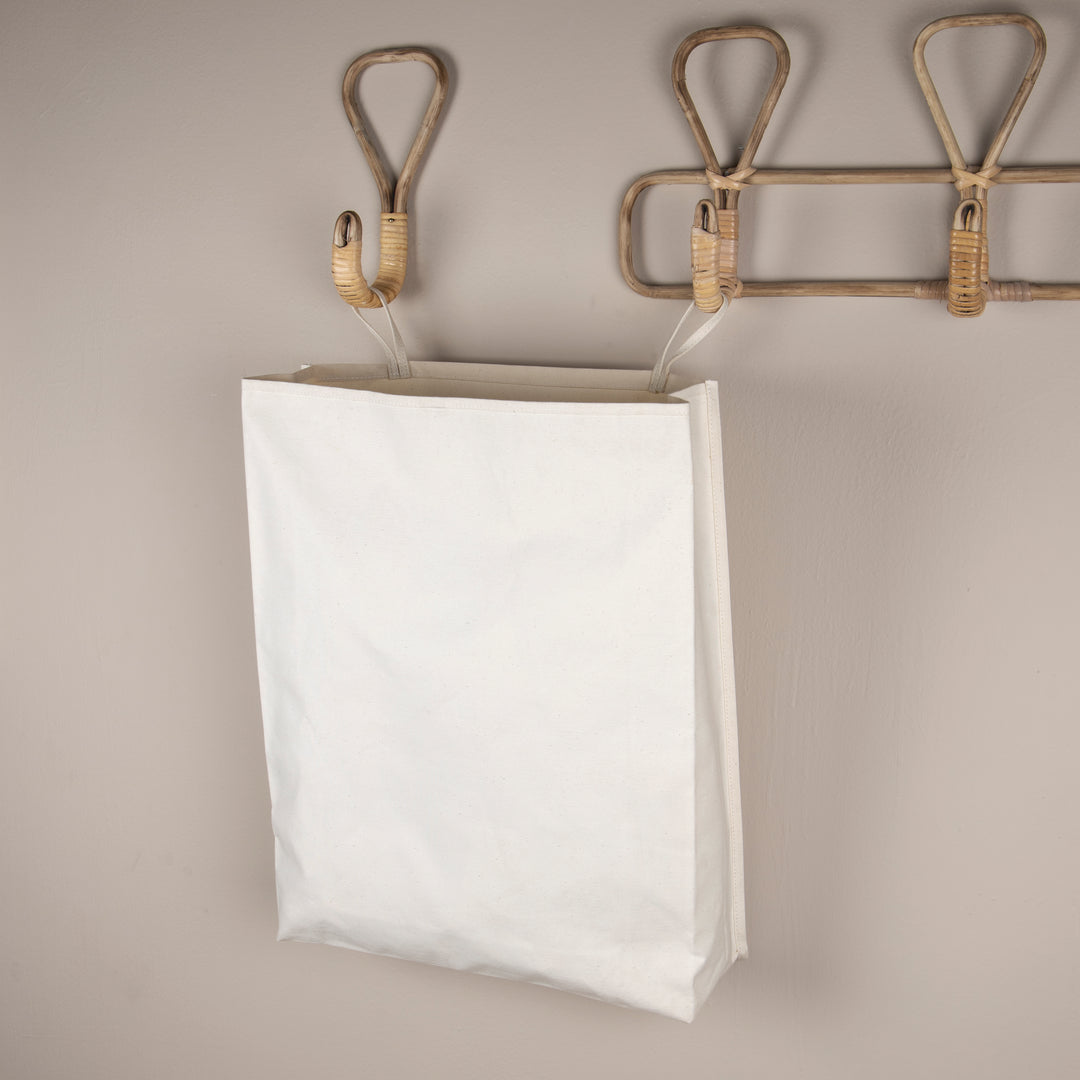 Akiiko Laundry Hang Bag | Cotton Canvas, Laminated Inside