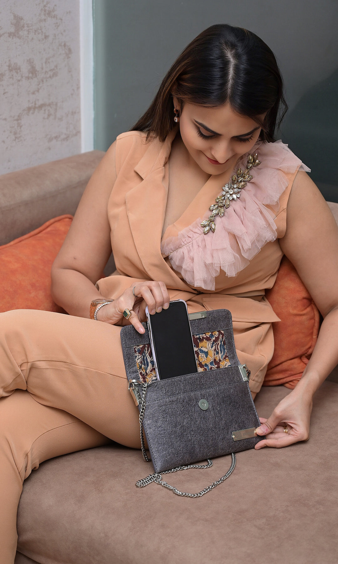 Natural Envelope Sling