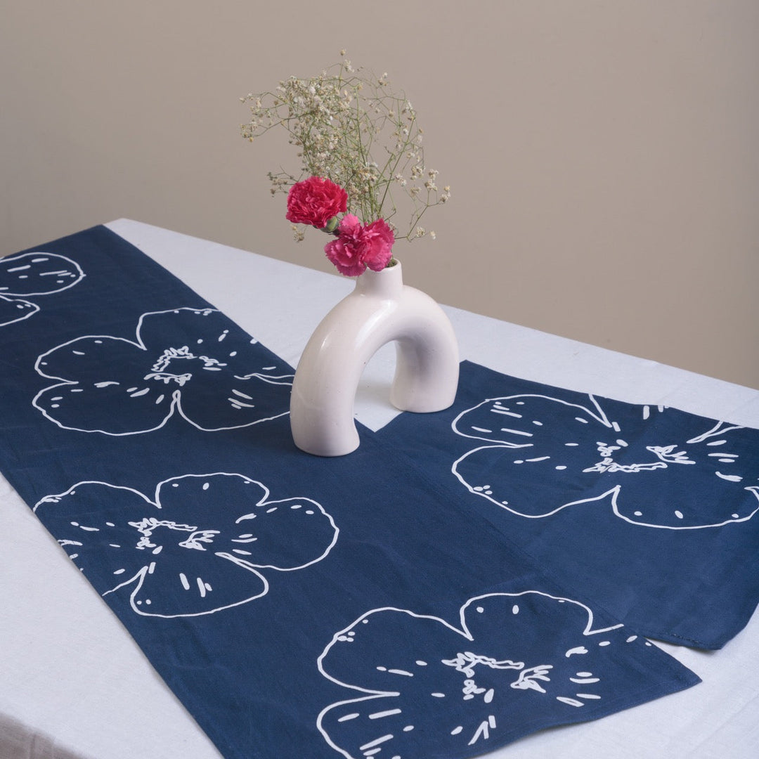 Pravaah Prasoon - table runner