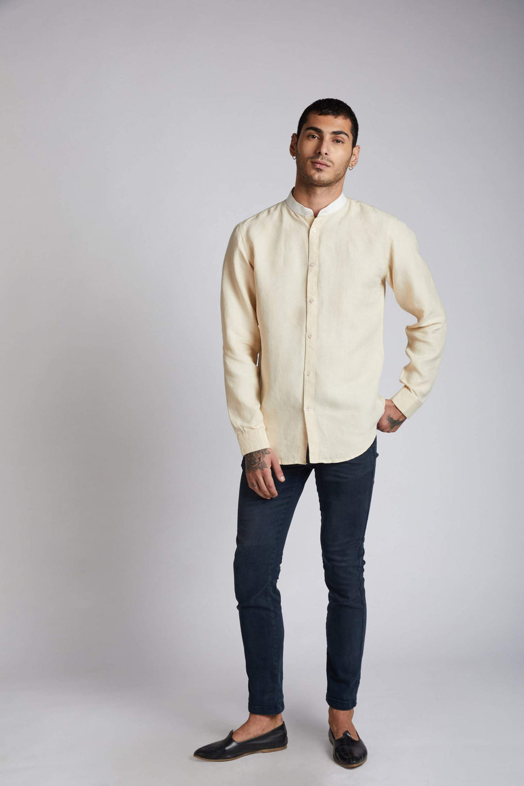 B Label Orbit Contrast Collar Shirt