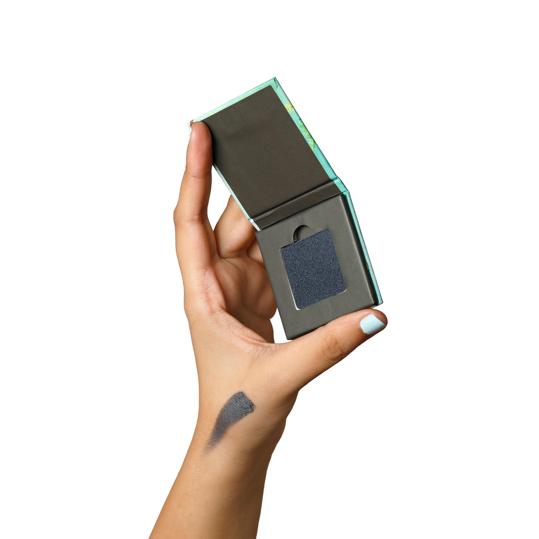 Disguise Cosmetics Satin Grey Smoke 214 - Eyeshadow, NO TALC | INTENSE COLOR | WITH SOOTHING PLANT OILS | ULTRA-SMOOTH | 4.5 gm