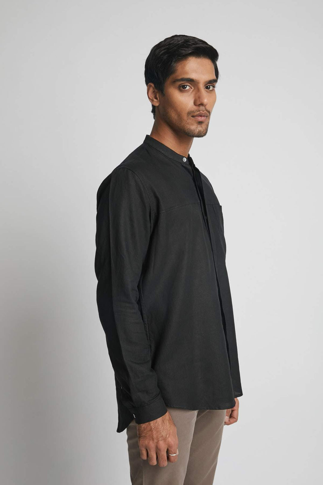 B Label Reflect Round Collar Shirt