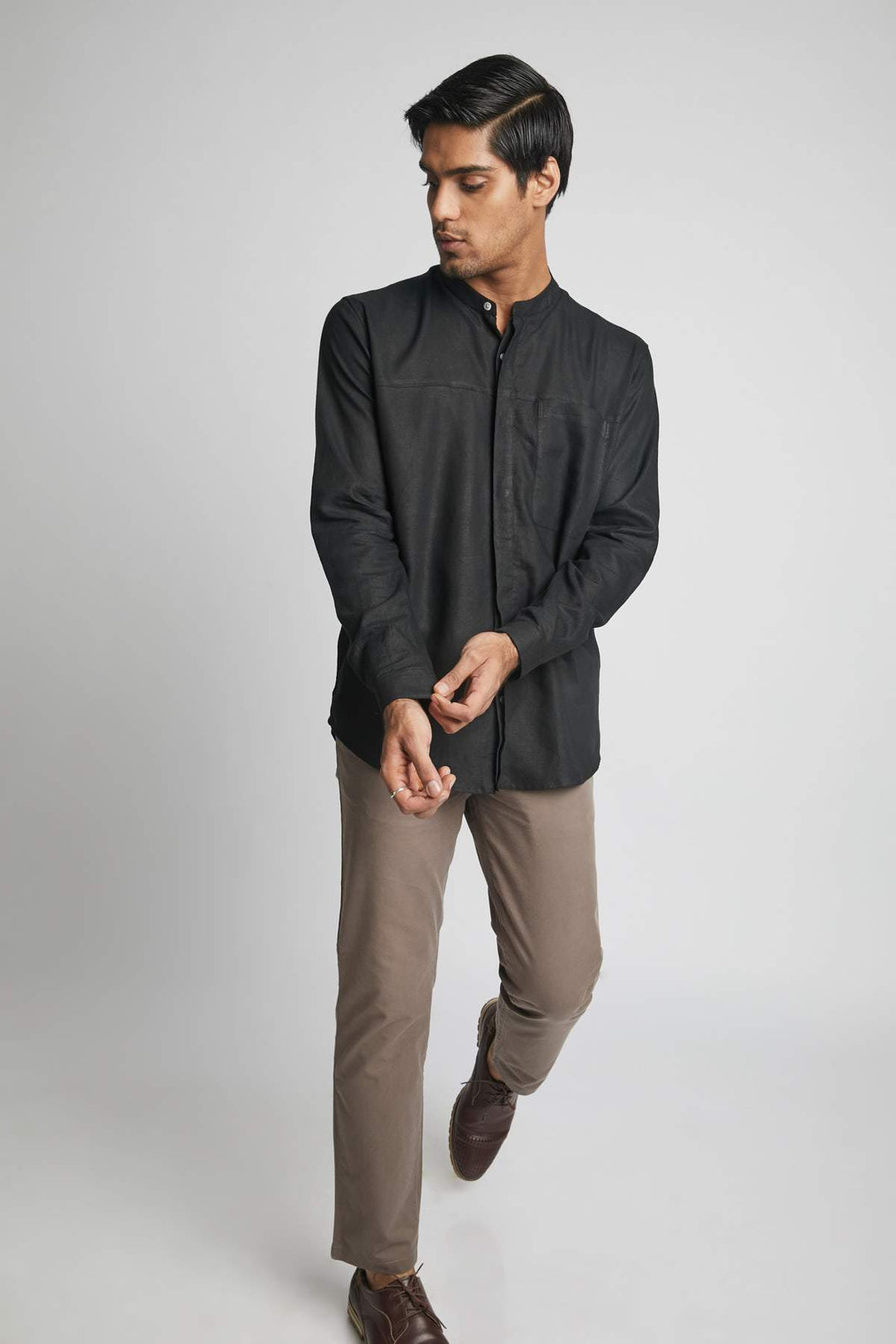 B Label Reflect Round Collar Shirt