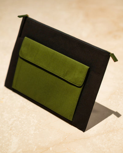 Sharya Laptop Sleeve Plain (Green)