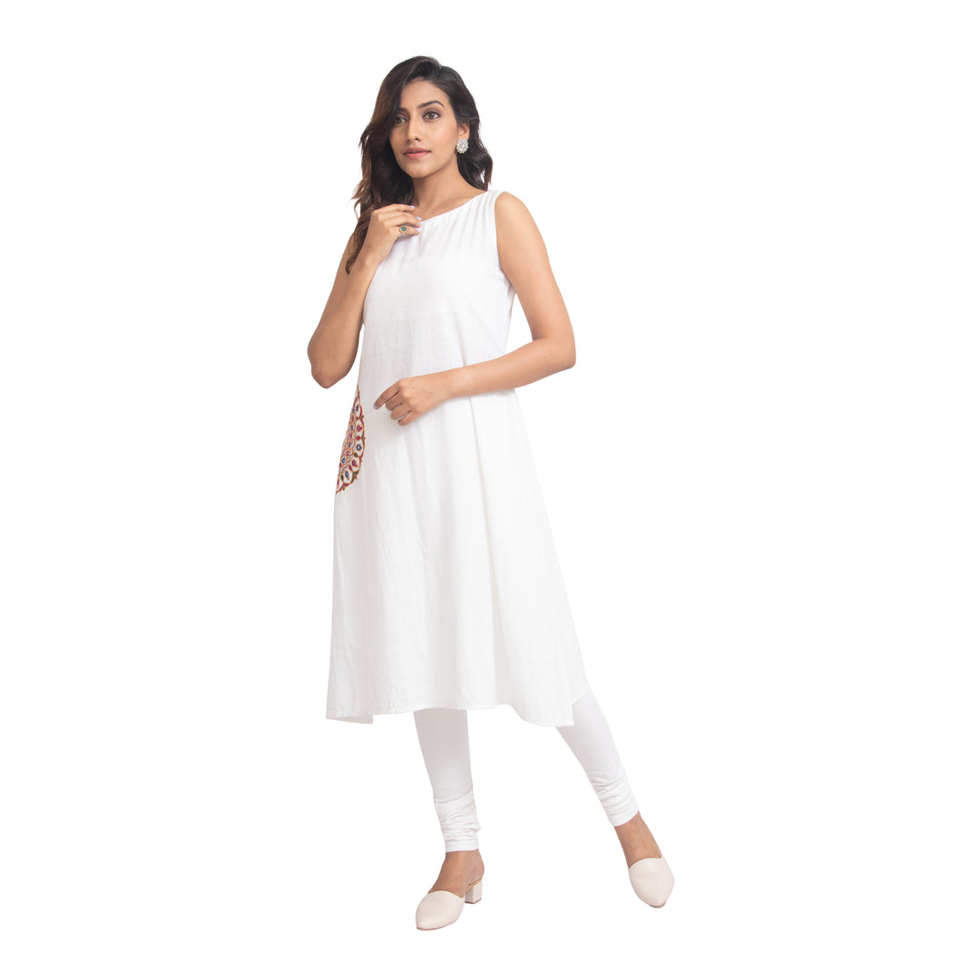 Agati Design Tara White Kurti