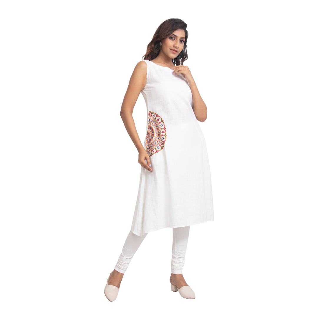 Agati Design Tara White Kurti