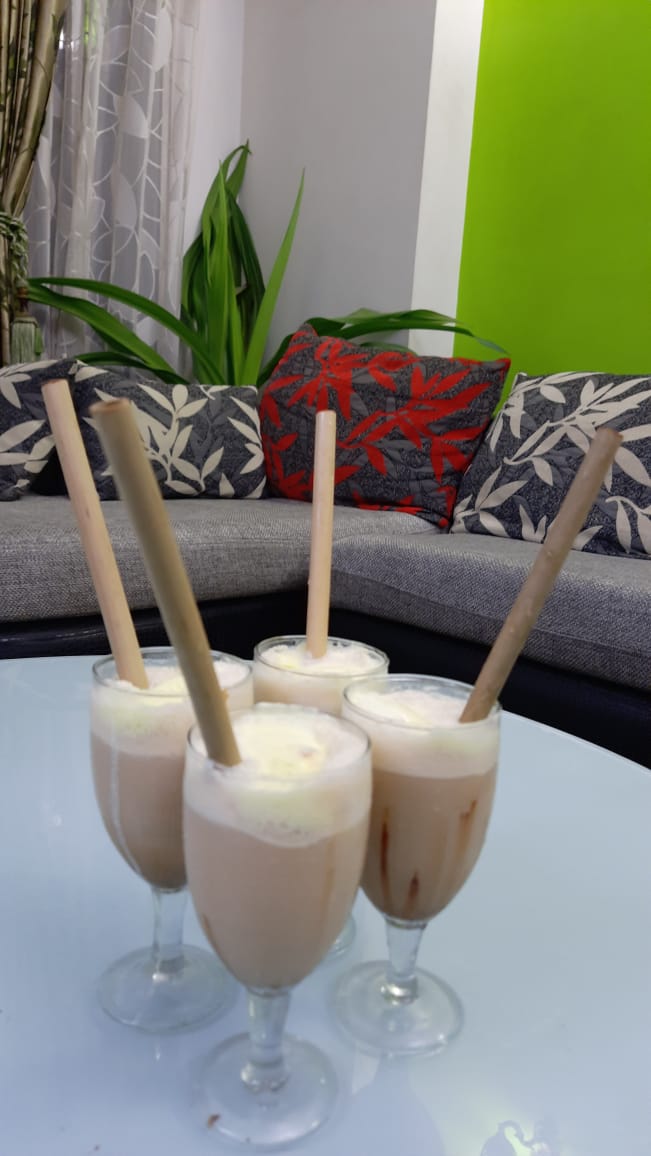 Bamboology Trends Reusable Bamboo straws Pack of 4 With Straw Cleaner