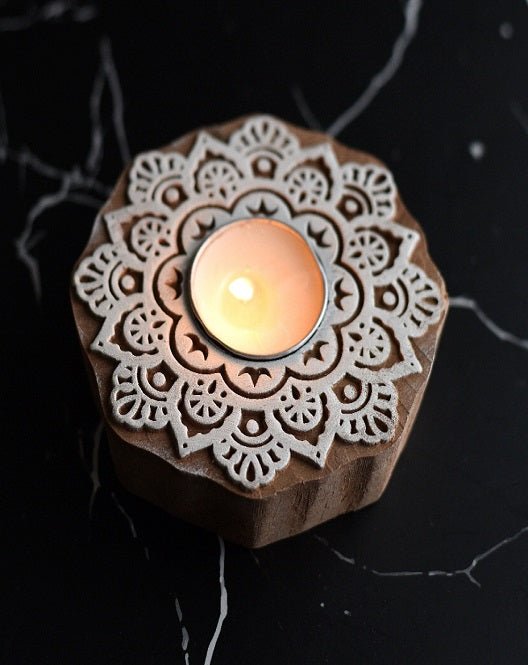 Aesthetic Living Surajmukhi - Wooden T- Light Holder with pack of 6 soywax t-light candles - Suspire