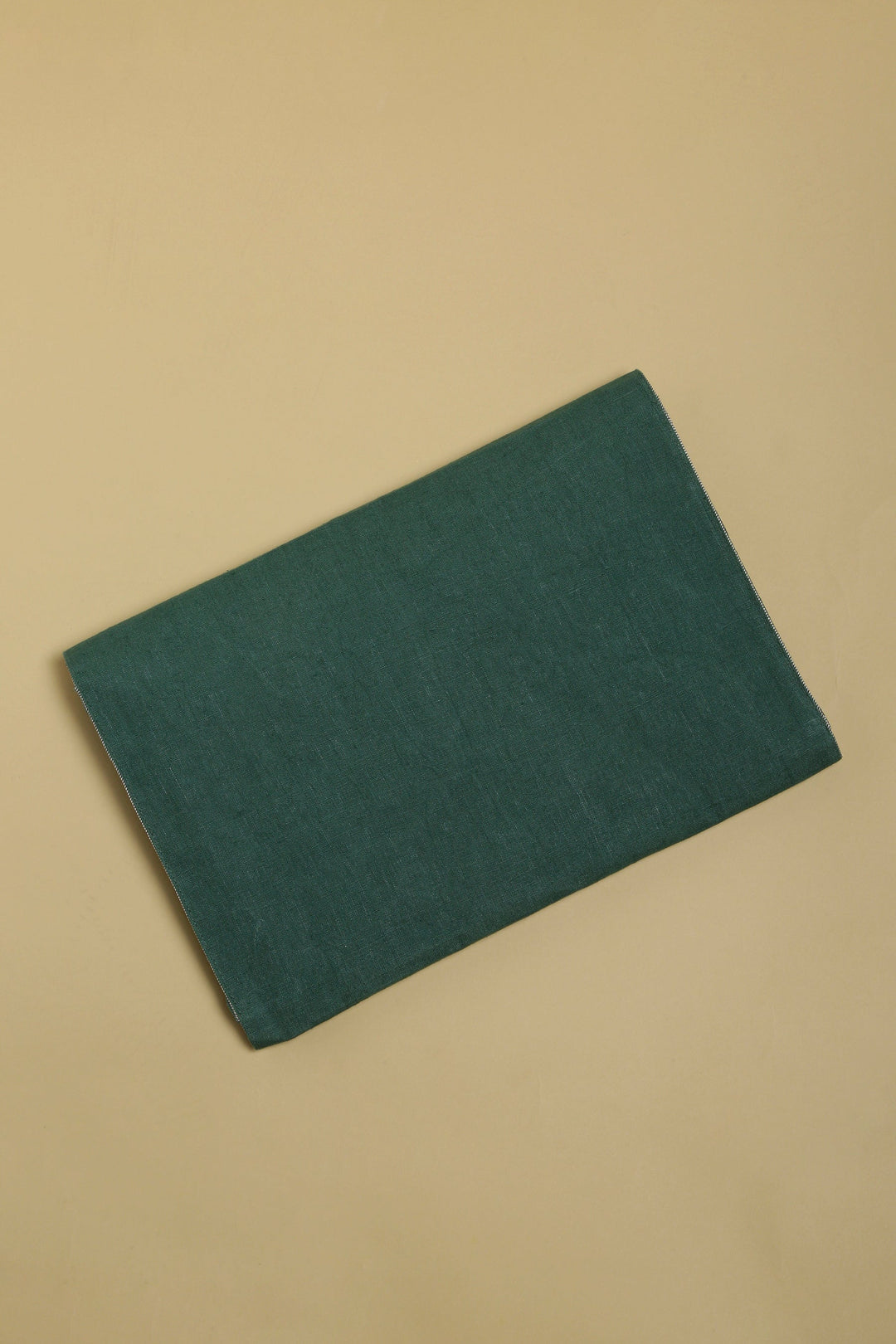 B Label Aloe Laptop/Tablet Sleeve