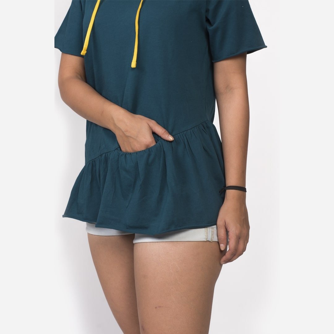 Amanakku Relaxed Fit Hoodie Tunic With Pocket