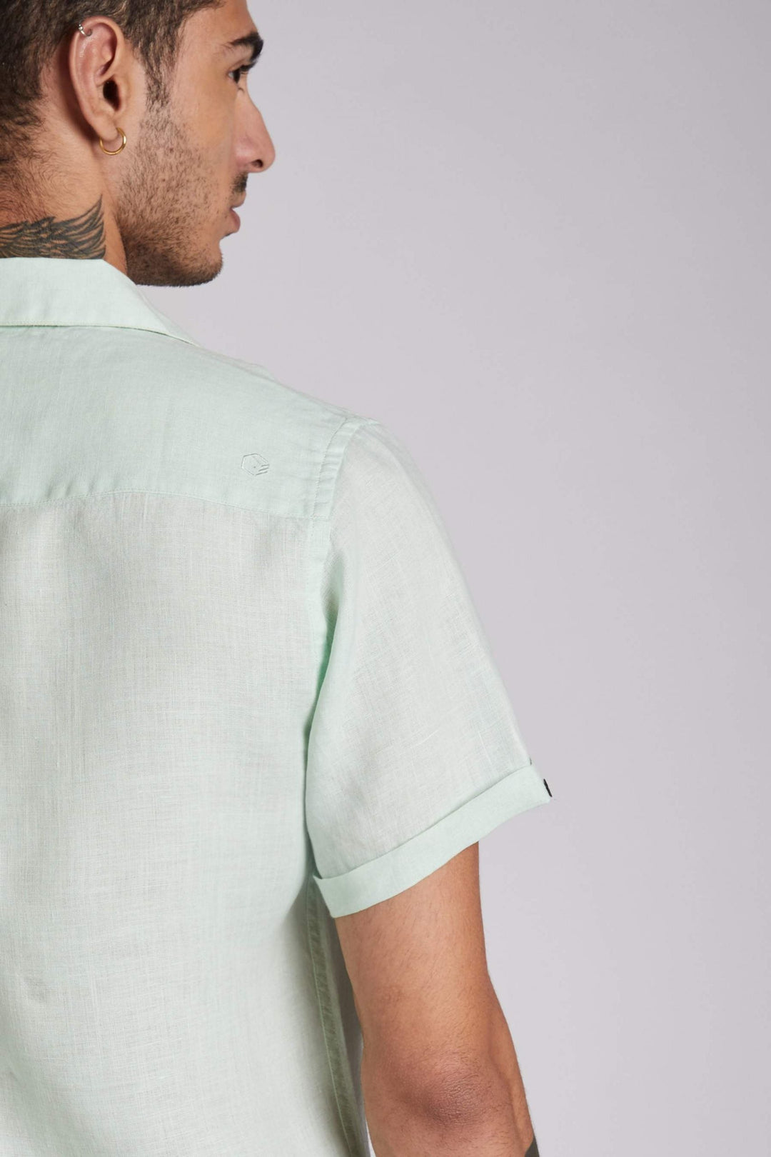 Arrow Resort Shirt - Suspire